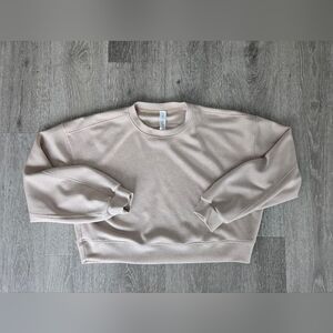 Lululemon Softstreme Crop Crew Sz 10